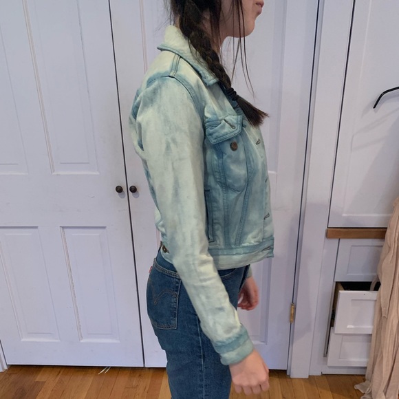 Denim jacket! - Picture 2 of 4